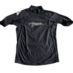 Xcel drylock rash guard